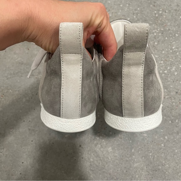 NEW Totême Debossed-Monogram Detail Low-Top Sneakers womens EU40 - Picture 6 of 8